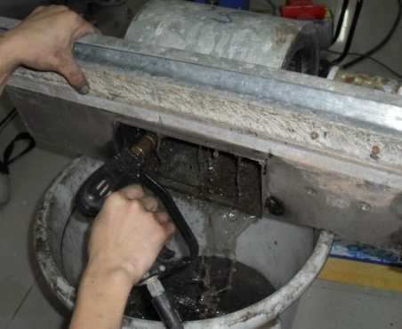 風(fēng)機(jī)盤(pán)管清洗